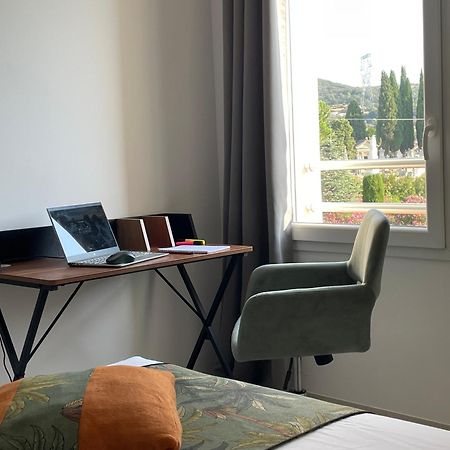 Val Des Bruyeres - Gite 15Mn Pezenas Avec Terrasse Et Cour Close - Parking Privatif Securise - Wifi Ftth Gratuit Neffies Dış mekan fotoğraf