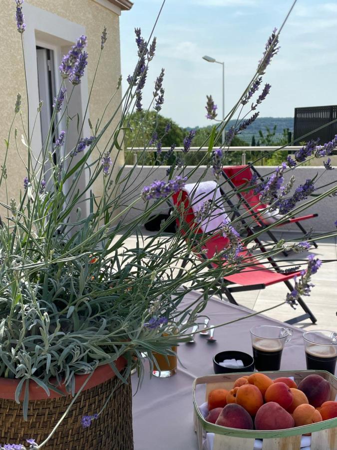 Val Des Bruyeres - Gite 15Mn Pezenas Avec Terrasse Et Cour Close - Parking Privatif Securise - Wifi Ftth Gratuit Neffies Dış mekan fotoğraf