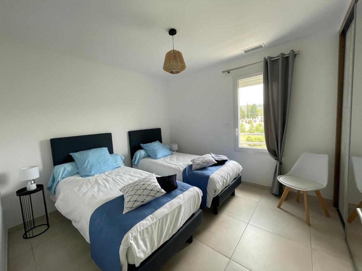 Val Des Bruyeres - Gite 15Mn Pezenas Avec Terrasse Et Cour Close - Parking Privatif Securise - Wifi Ftth Gratuit Neffies Dış mekan fotoğraf